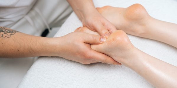 Voyage au cœur de la réflexologie : détente et équilibre au naturel