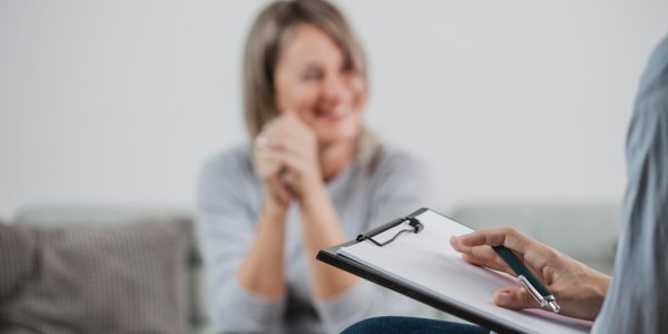 Découvrez les bienfaits de la sophrologie pour un quotidien plus serein