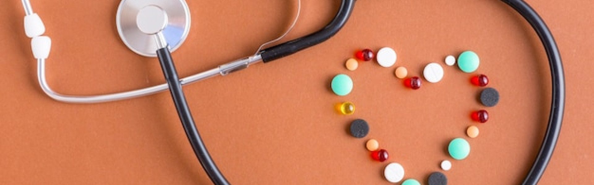 Complémentaire santé individuelle vs collective : quelle option privilégier ?