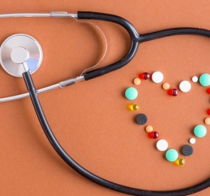 Complémentaire santé individuelle vs collective : quelle option privilégier ?