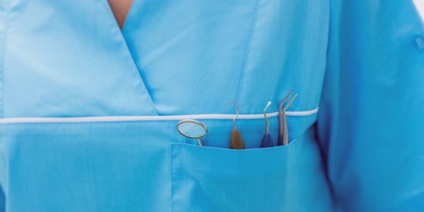 Tenue de dentiste complète : allier hygiène, confort et praticité au quotidien