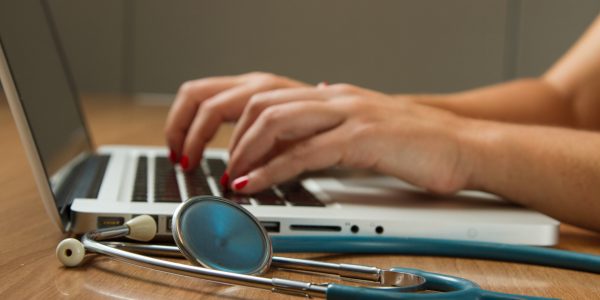 Mutuelle santé et prévoyance : quelles différences et pourquoi les associer ?