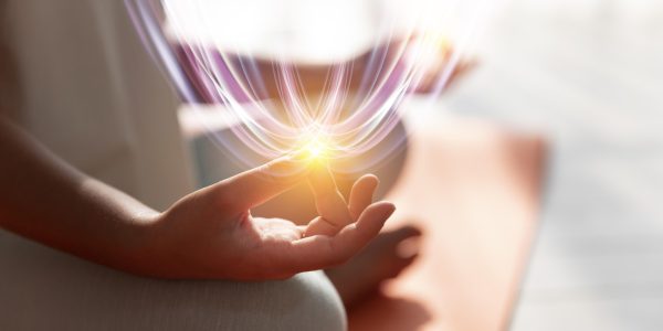 Marabout, voyance, protection énergétique : comment s'y retrouver en France ?